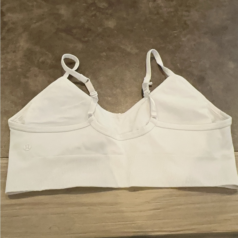 Lululemon sports bra: Size 12